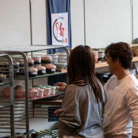 専門ショップ:株式会社カク仲/くうかん 陶四季 2025年の様子